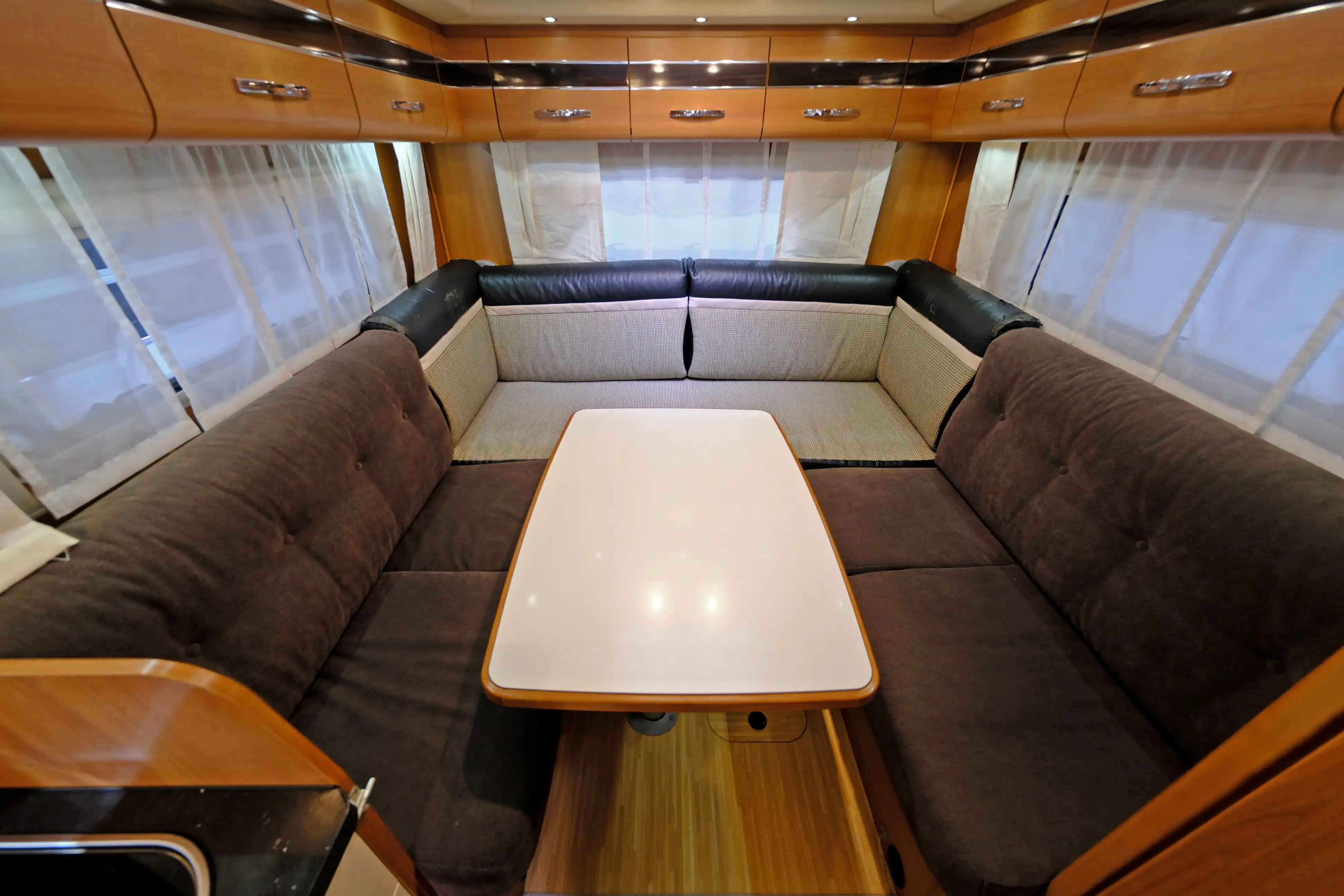 LMC Liberty I 655 Explorer